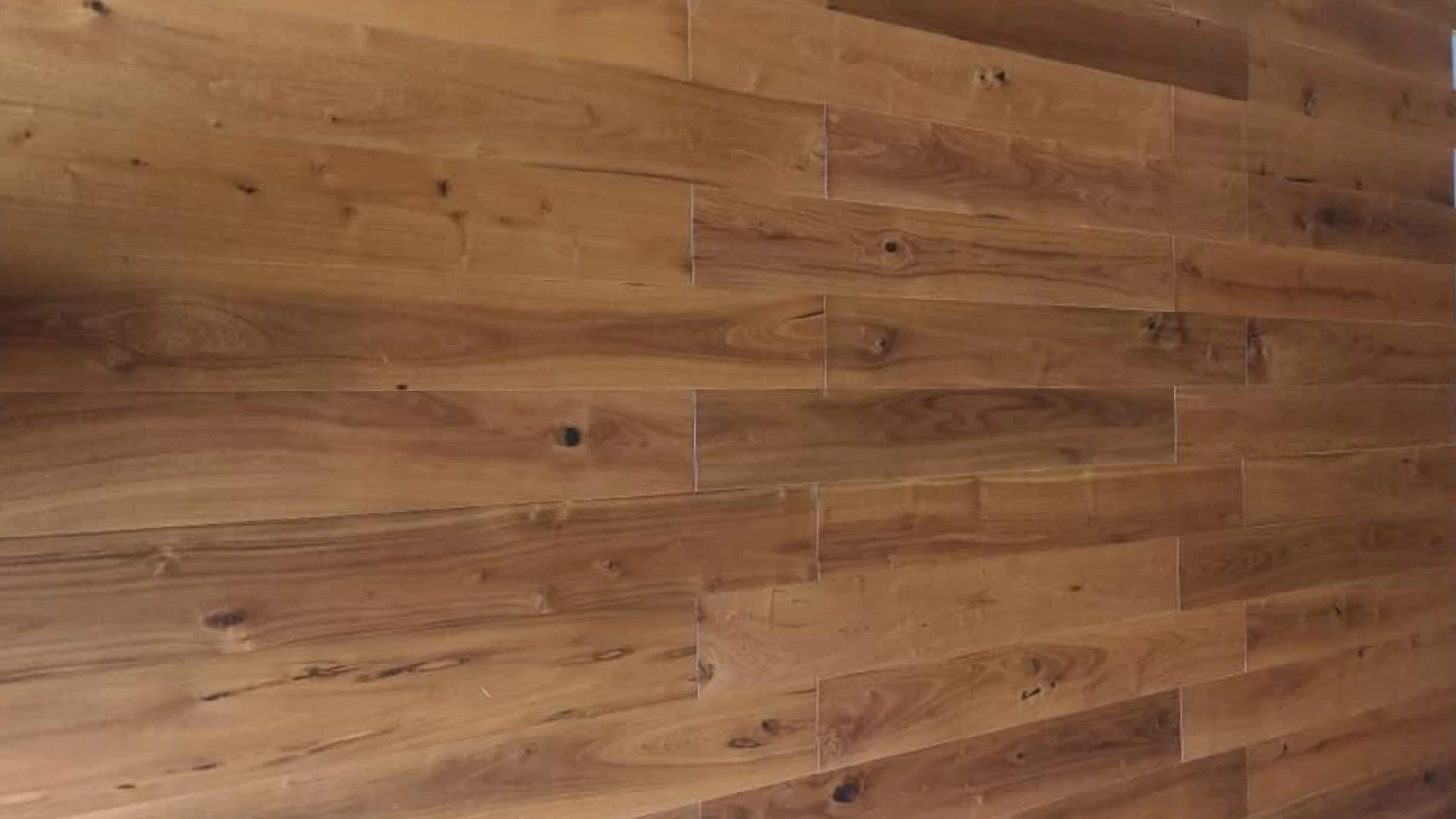 Light Walnut